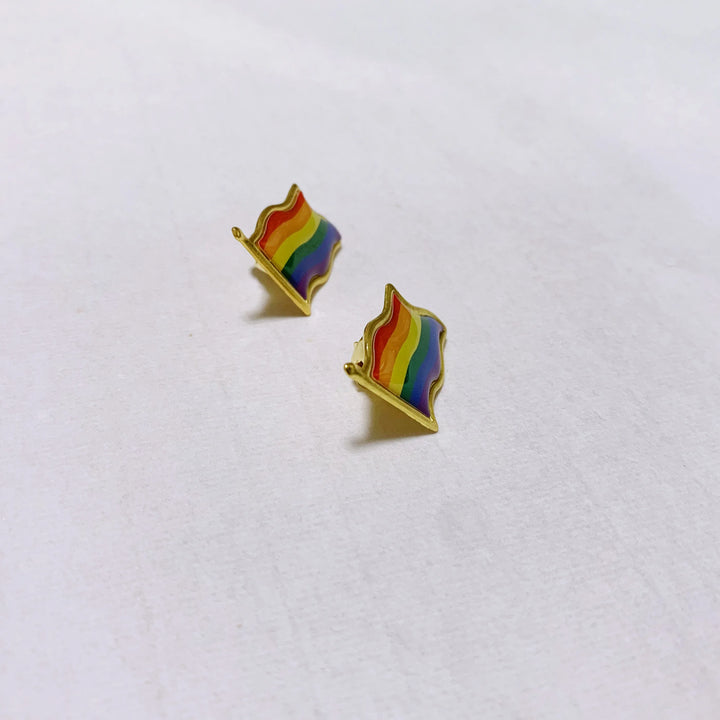 Regenbogen Fahnen Pin