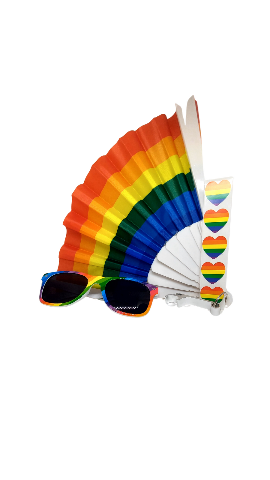 Set bestehend aus einem Regenbogenfächer, Regenbogen-Sonnenbrille und Herzaufklebern im Pride-Design, symbolisch für LGBTQ+ Stolz und Vielfalt